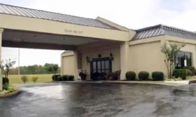 Econo Lodge Holly Springs