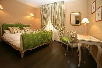 Logis Paris-Rome