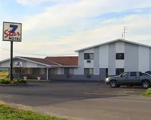 7 Star Motel