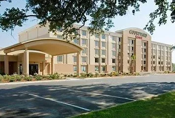 Courtyard by Marriott Gulfport Beachfront