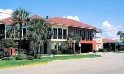 Beachside Inn