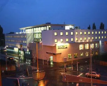 Hotel Famulus