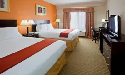 Holiday Inn Express Hotel & Suites Ashland