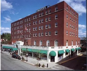 Hotel Saranac