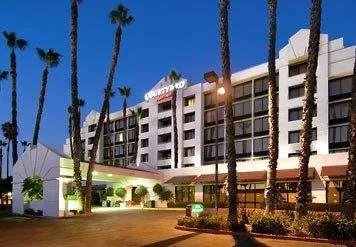 Courtyard by Marriott Riverside