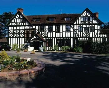 The Edgwarebury Hotel & Restaurant Borehamwood