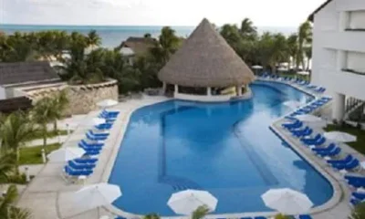 Isla Mujeres Palace Resort