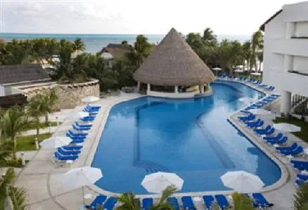 Isla Mujeres Palace Resort