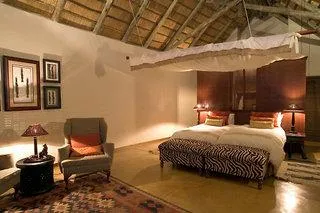 Shishangeni Camp Lodge Komatipoort