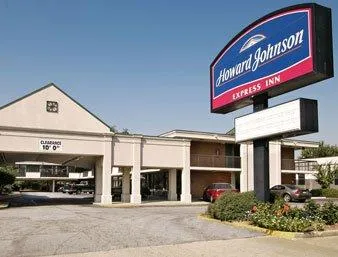 Howard Johnson Inn and Suites Columbus