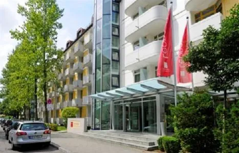 Leonardo Hotel & Residence Munich