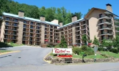 Red Roof Inn & Suites Gatlinburg - Aquarium