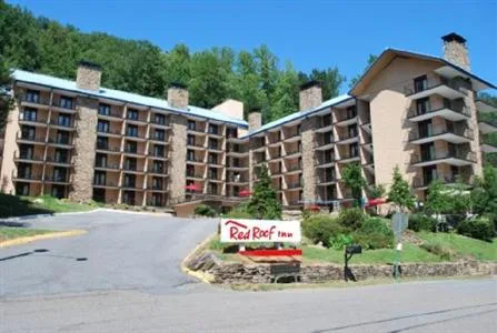 Red Roof Inn & Suites Gatlinburg - Aquarium