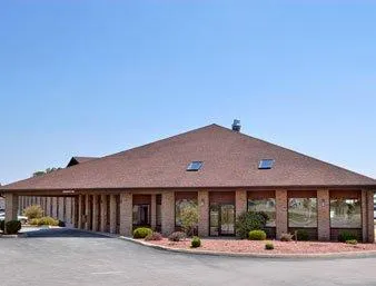 Baymont Inn and Suites Decatur