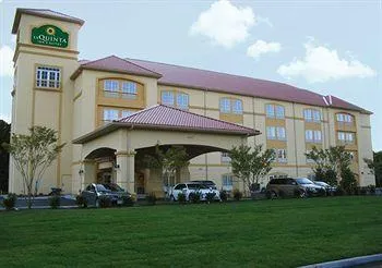 La Quinta Inn & Suites Norfolk Airport