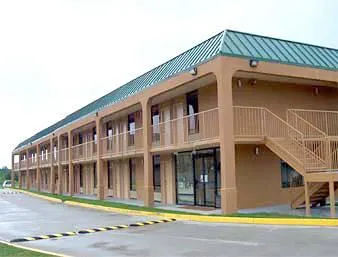 Travelodge Newnan