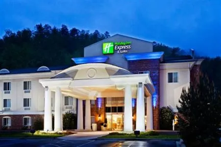 Holiday Inn Express Hotel & Suites Cherokee (North Carolina)