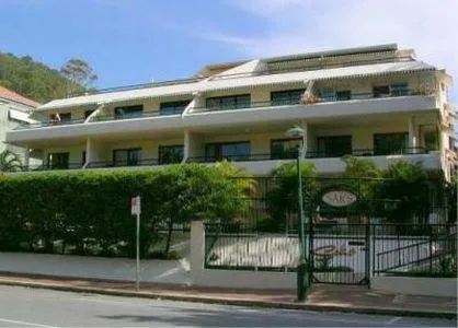 Saks on Hastings Holiday Apartments Noosa