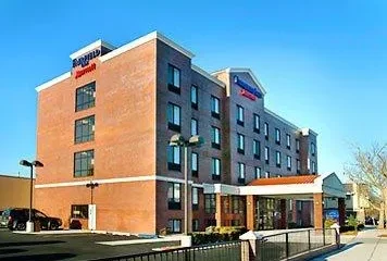 Fairfield Inn Laguardia Airport Astoria New York City