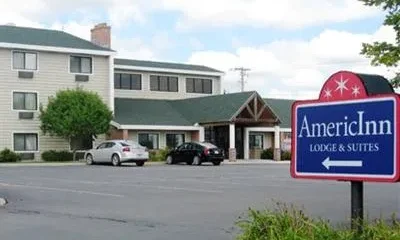 AmericInn Lodge & Suites Kearney