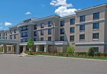 Courtyard by Marriott Republic Airport Long Island/Farmingdale
