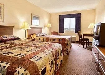 Ashland Inn & Suites (Ohio)