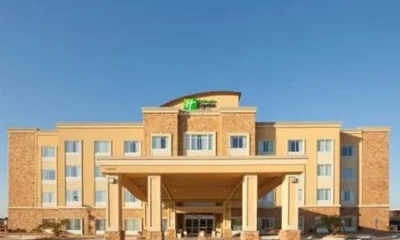 Holiday Inn Express Hotel & Suites Buda