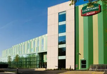 Courtyard by Marriott London Gatwick Airport Hotel