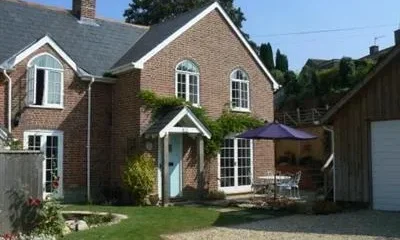 Rustic Cottage Salisbury