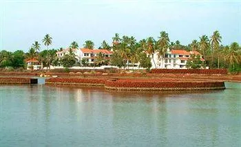 Resort Lagoa Azul Calangute