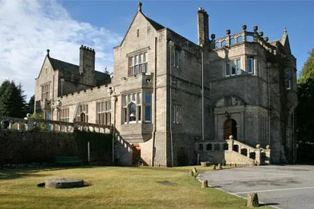 Kildrummy Castle Hotel