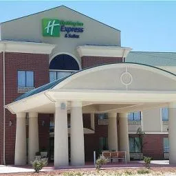 Holiday Inn Express Hotel & Suites Waller