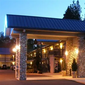 Edgewater Inn Shady Cove