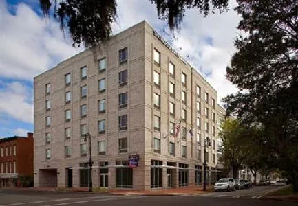 SpringHill Suites Savannah Downtown