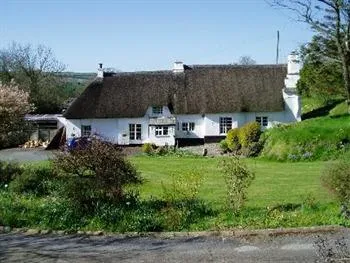 The Old Coach House Bed and Breakfast Lifton