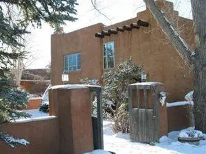 Cottonwood Inn Taos