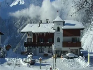 Burgstein Aparthotel Langenfeld