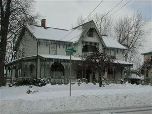 Rocking Horse Inn Ravenna (Ohio)