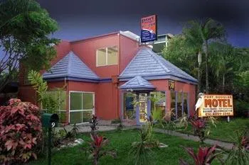 Port Douglas Motel