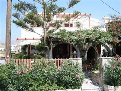 Pension Irini Vicky Ios