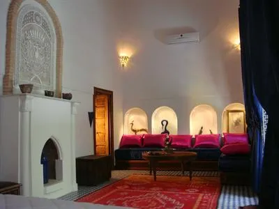 Riad Quarawine Guest House Fez