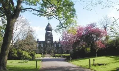 Hinsley Hall Bed and Breakfast Leeds