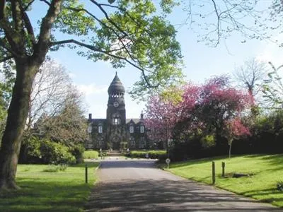 Hinsley Hall Bed and Breakfast Leeds