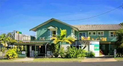 Sleepy Lagoon Hotel Motel