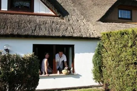 Ferienhaus & Ferienwohnung Strand Neuendorf (Hiddensee)