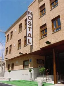 Toledano Victoria Hostal