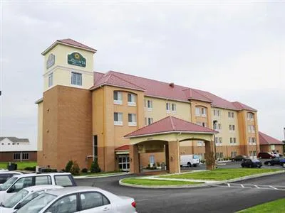 La Quinta Inn & Suites Indianapolis Airport Plainfield