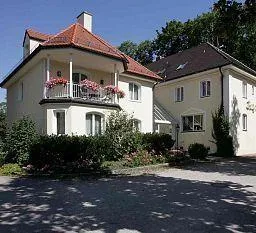 Hotel Burgmeier