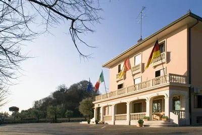 Hotel Ristorante Alla Corte