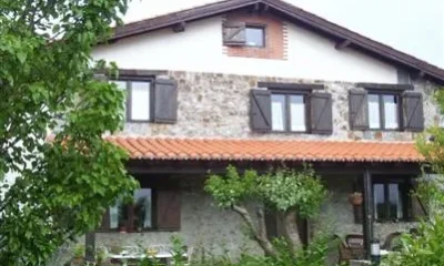 Casa Rural Altuena Amoroto